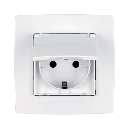 City német típusú dugalj vízálló fedéllel fehér Elmark