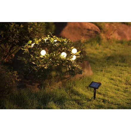 0,6W IP54 napelemes LED fényfüzér Elmark