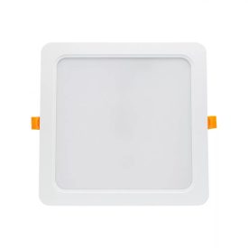 24W 6000K IP54 szögletes LED panel SpectrumLED