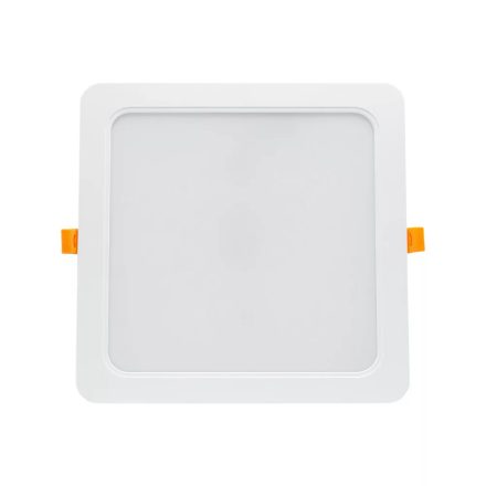 24W 4000K IP54 szögletes LED panel SpectrumLED